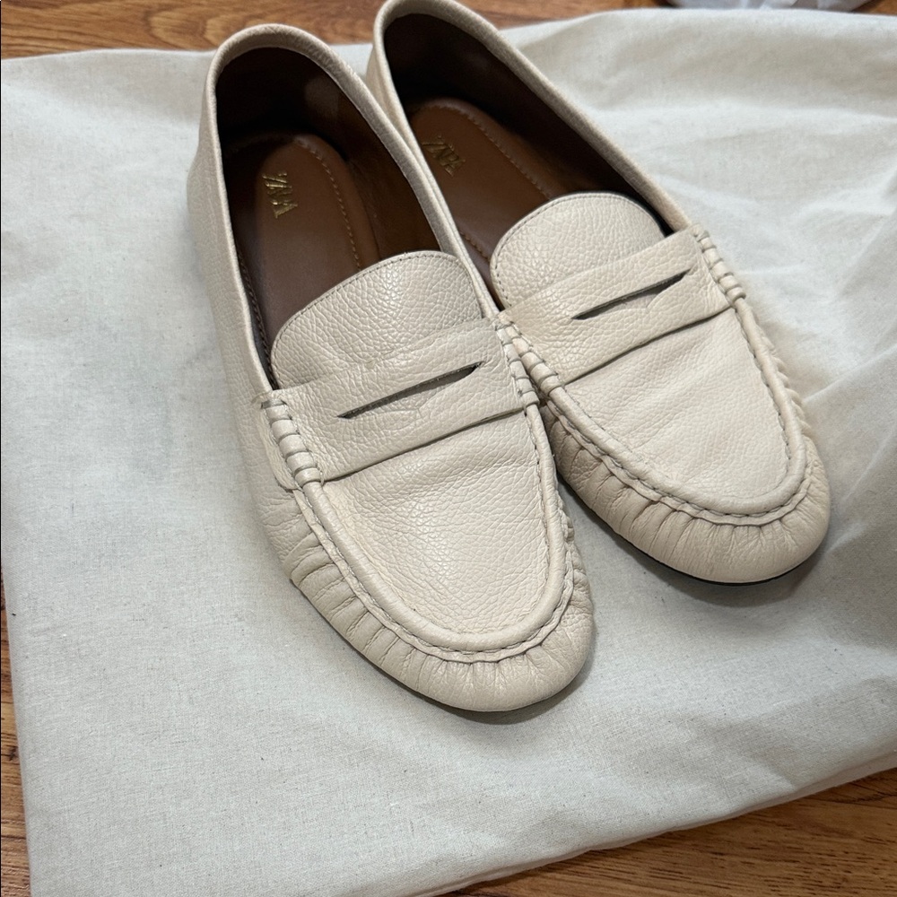Zara Cream Leather Penny Loafers